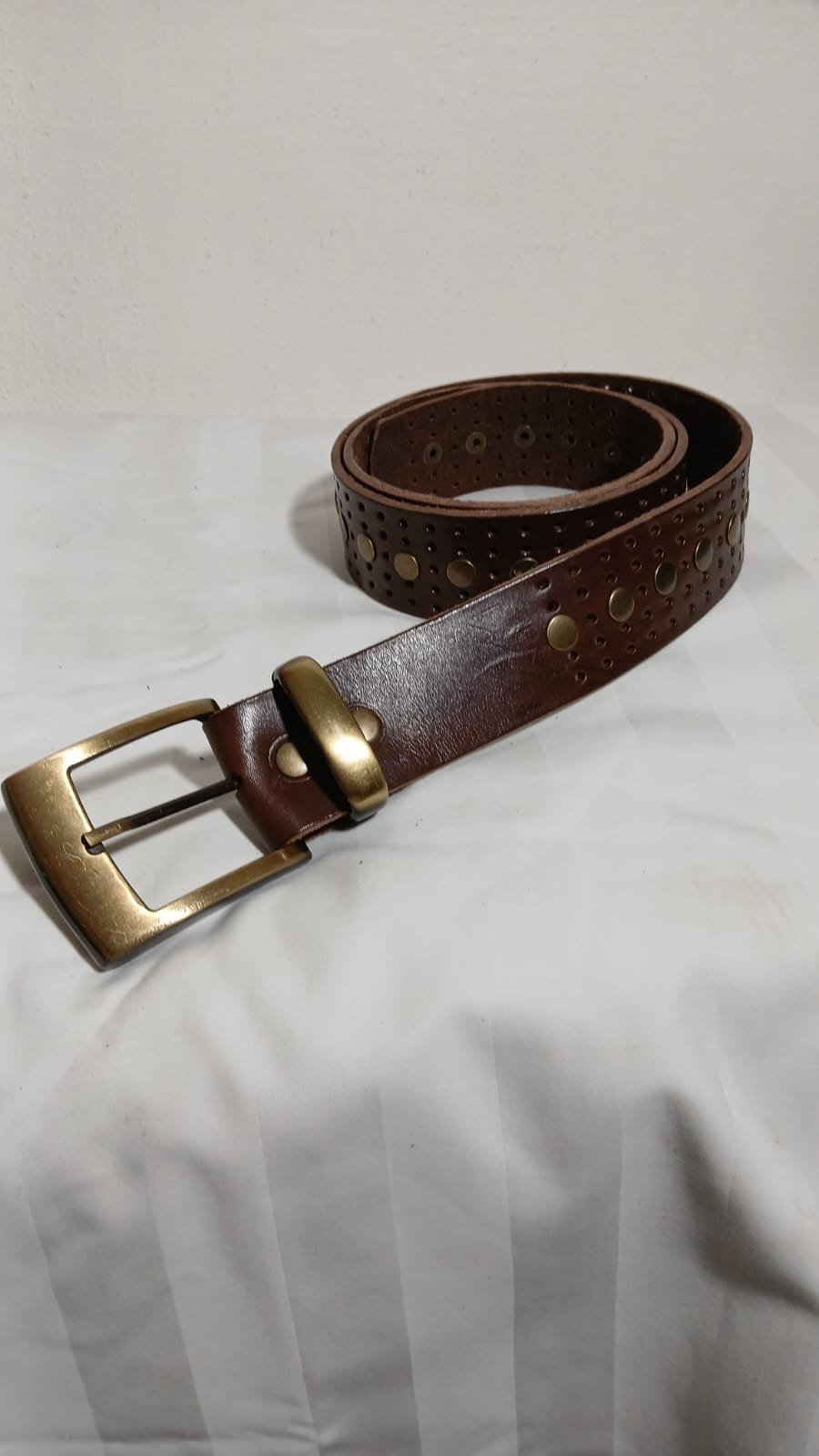 Cinturón Unisex Troquelado Chocolate - Image 2