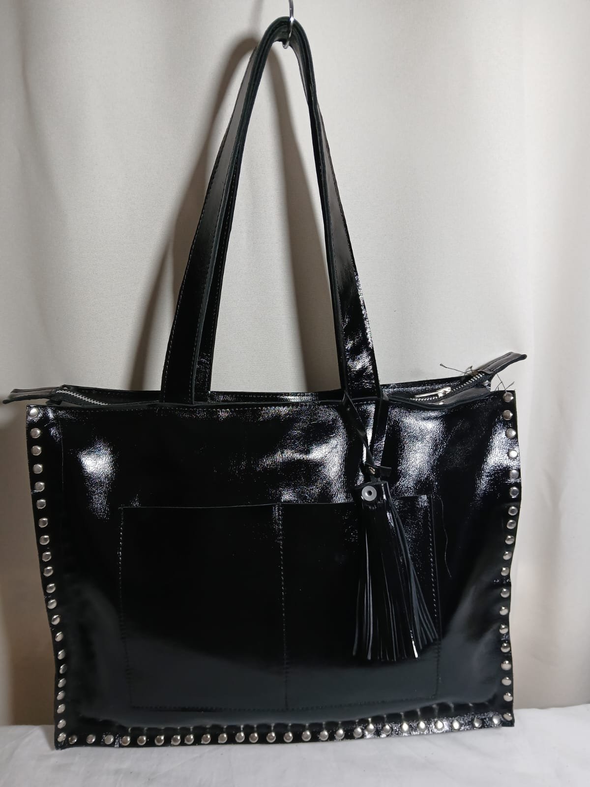 Cartera Línea Otoño con Tachas